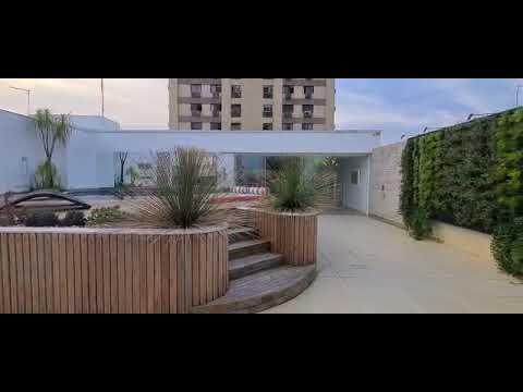 Cobertura de 1.000m2 reformada com vista para praias de Copacabana, Ipanema e Arpoador.