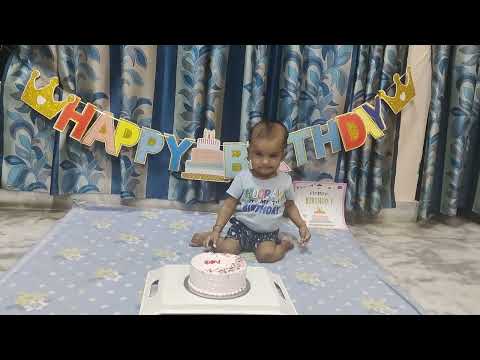 Cake Smash Ceremony of my little brother on his first birthday 🎂😍🧿#cakesmash #firstbirthdaycake