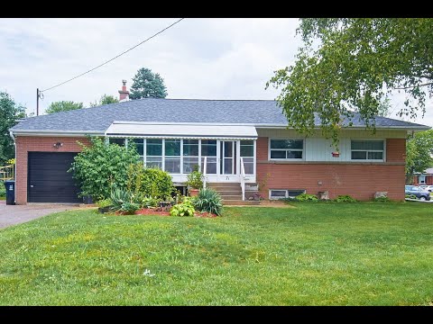 Home for sale at 71 Lloyd Manor Road, Toronto, ON M9B 5J2