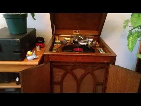 Ann Stephens - Dicky Bird Hop - HMV 78rpm - HMV 157 Gramophone