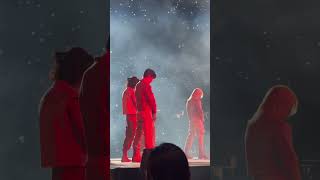 Download lagu Stray kids DominAte concert in Sydney District 9 hyunjin focus mp3