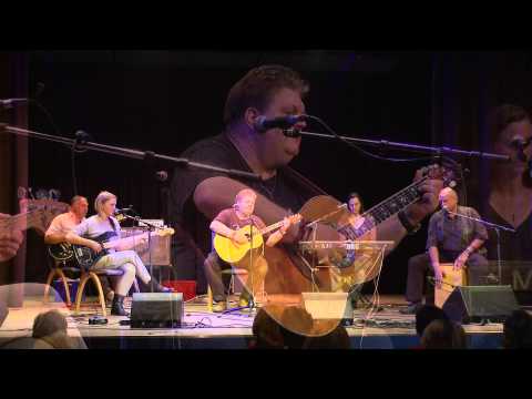 MUNDartG'song 2014, "Es wird ois wieda guad" von GöKo und Co