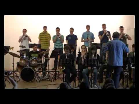 Szymanowski Big Band Warsaw - Basie Straight Ahead