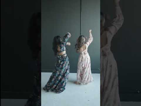 Easy Bridemaids Dance - Show Me That Thumka #sangeetdance #shraddhakapoor #bridesmaids #lehenga
