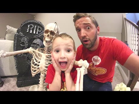 FATHER SON HAUNTED HOUSE!