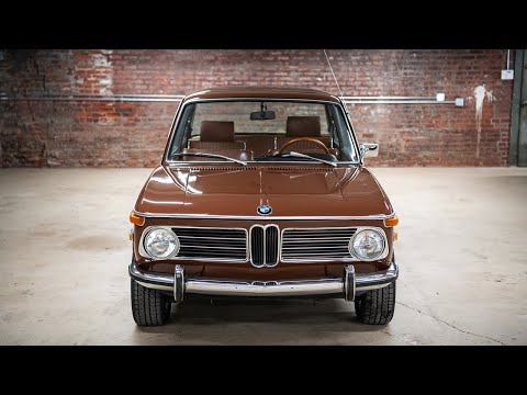 1972 BMW 2002Tii Driving Video Presented by Enthusiast Spec