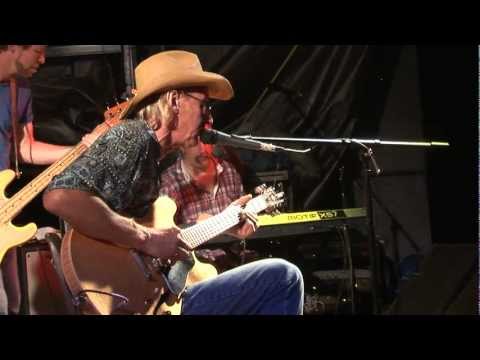 Kenny Brown - "Shake 'Em On Down" - 2011 North Mississippi Hill Country Picnic