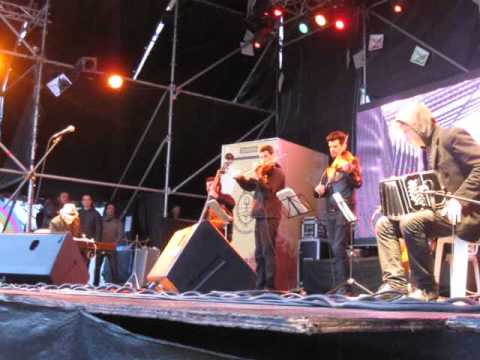 Bandoneón "Fischer" en Tecnópolis. Orquesta Rascasuelos