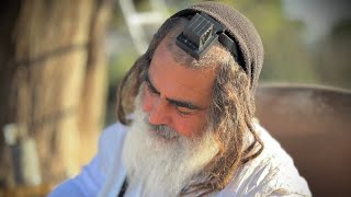 הרב שלום סבג - שיעורי וידאו - הרב שלום סבג✨האם מותר להדליק נר לה׳ יתברך ? – כ״ח בשבט ה׳תשפ״ה – דן בן יעקב 🇮🇱