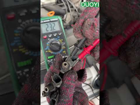 Automotive multimetersTest the Fuel Injector#carrepair #carrepairtips #cartool