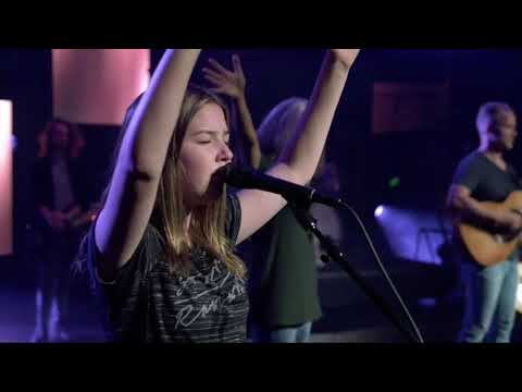 We Cry Holy (Spontaneous Worship) // Jenn Johnson & Josie Buchanan, Bethel Music
