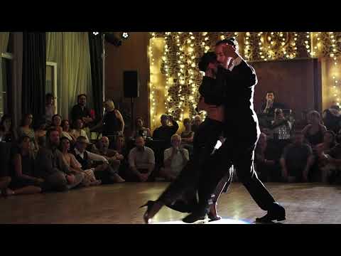 Indira Hiayes & Rodrigo Palacios 1/4