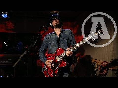 Hollis Brown - Wait for Me Virginia | Audiotree Live