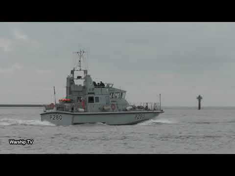 HMS DASHER P280 ENTERS DEVONPORT NAVAL BASE AT ARTILLERY TOWER - 23rd November 2018