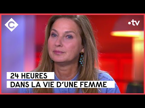 Chantal Goya et Olivia de Lamberterie - C à Vous - 28/09/2022