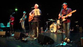 The Orchids "Peaches" (Live at Sarah Records Exhibition 3rd May 2014
