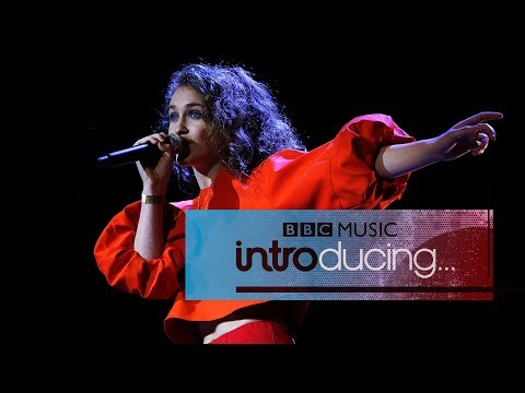 Rae Morris - Do It (BBC Music Introducing Live)