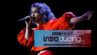 Rae Morris - Do It (BBC Music Introducing Live)