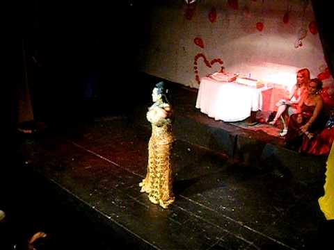 Silvia Regina Em " Divas " Na Boate Close Dia 15-08-2010