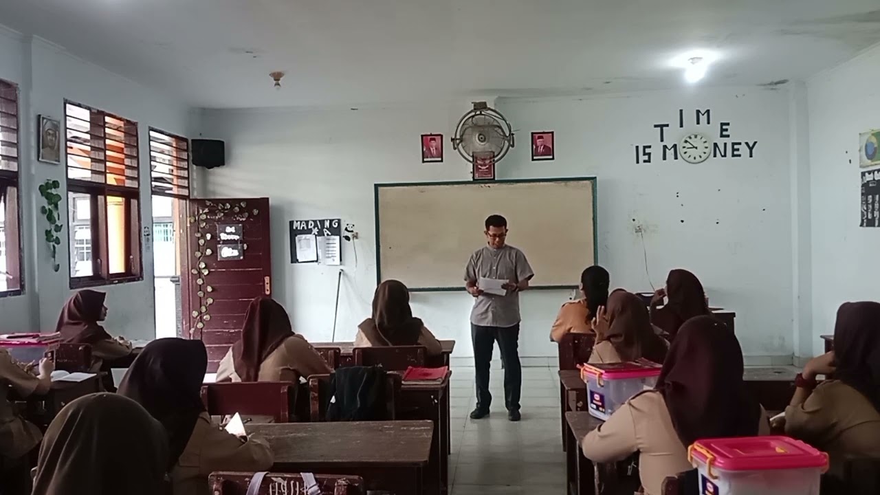 MINI RISET PROFESI KEPENDIDIKAN