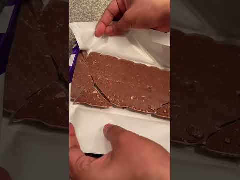 Cadbury Dairy Milk  Marvellous Creation |#shortsvideo #londonlife #londoneye #shortsfeed