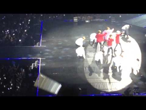 Lost + Save Me + I NEED U @BTS WINGS TOUR IN MANILA Day 1 May 6 2017