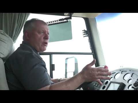 Driving RV Tips: Maneuvering A Right-Hand Turn