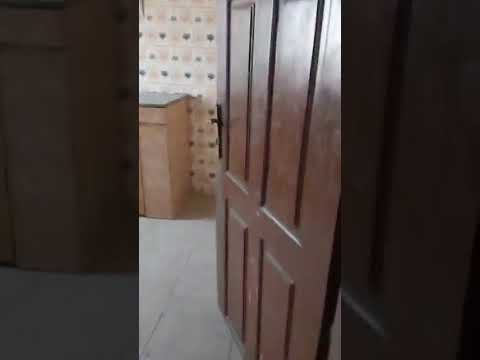 TO LET 🏡 Standard 3-Bedroom Flat (2nd Floor) 📍 Location: Near Canoe Bus Stop, Oke-Afa, Lagos