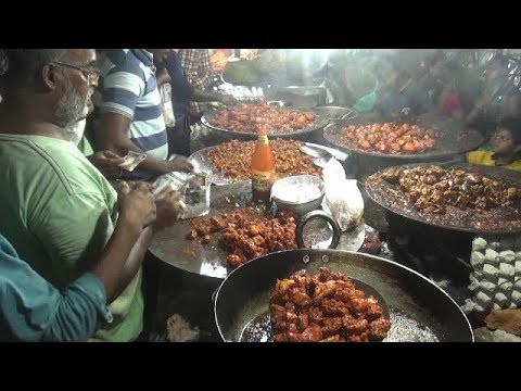 People Crazy to Buy Spicy Chicken Pakora on Indian Street | Must Choice Food | Street Food India Video