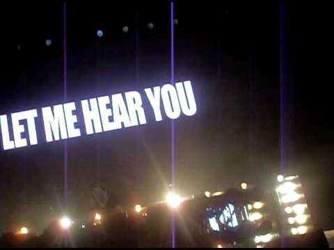 TIESTO @ Laredo Arena : Bassjackers - Mush Mush (Original Mix)