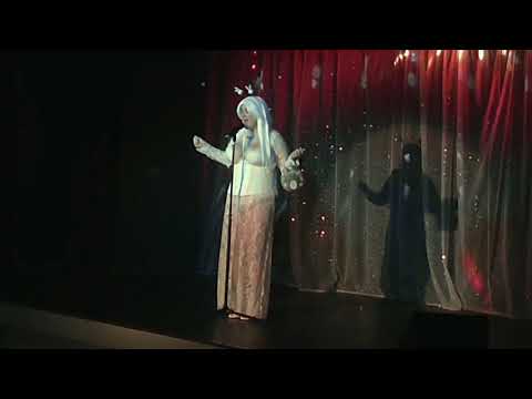 Phoxy Qurvy   I'm Still W nking