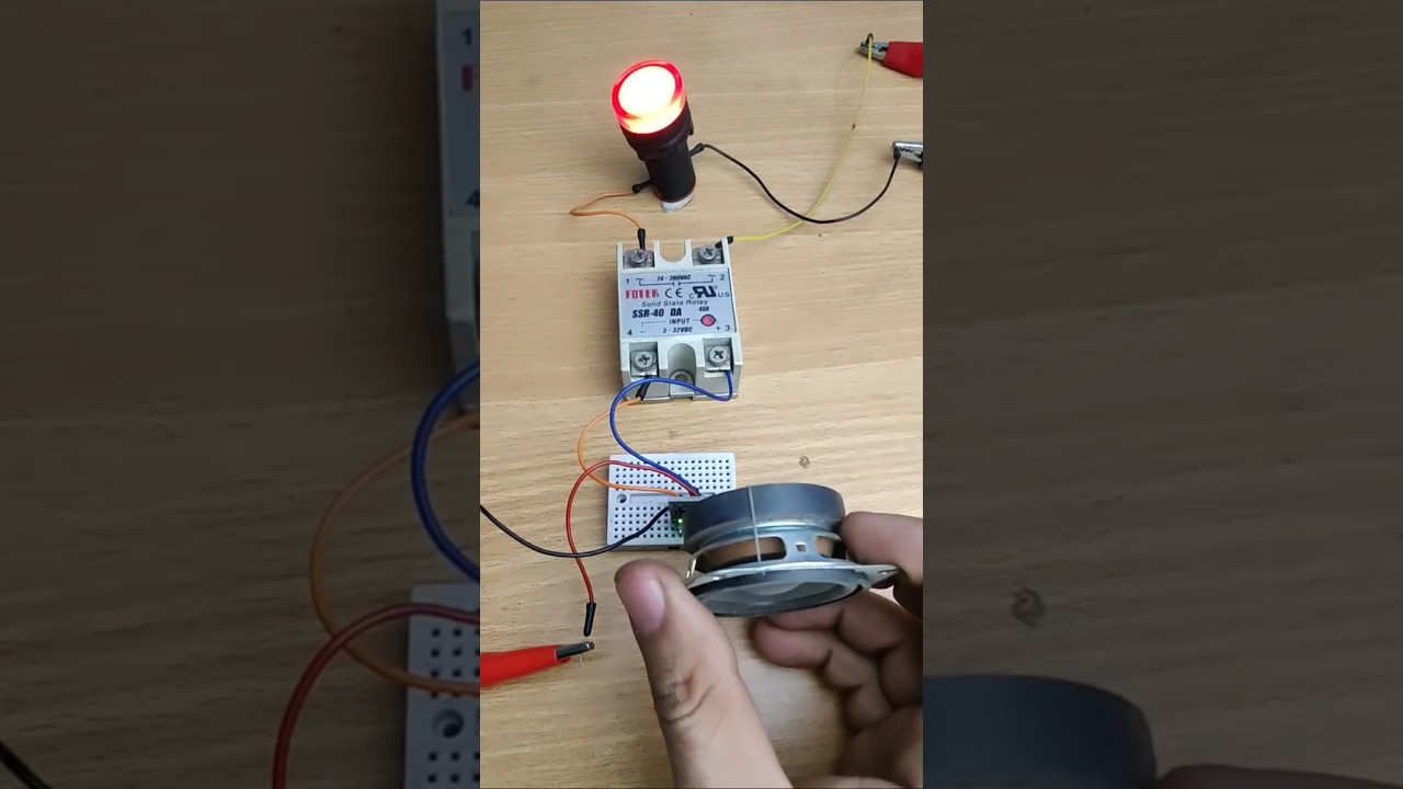 Solid State Relay With Magnet Sensor