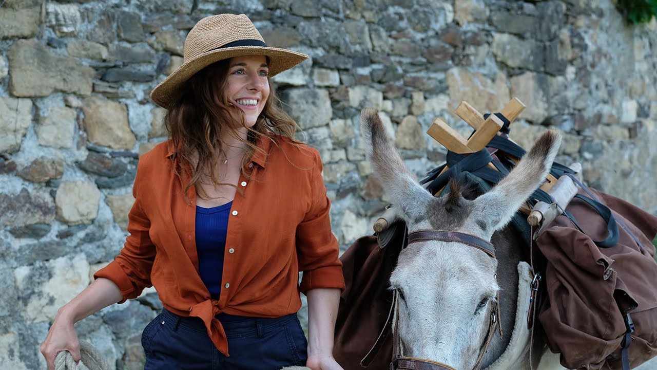 My Donkey, My Lover & I Trailer Thumbnail