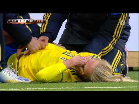 Jakobsson gör illa armen - TV4 Sport