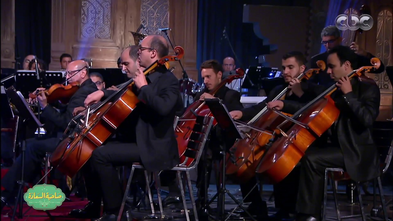 موسيقي فيلم " الارض " لعلي اسماعيل قيادة اوركسترا نادر عباسي