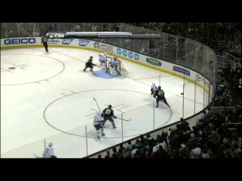 Zack Kassian vs Ryane Clowe fight 27 Jan 2013 Vancouver Canucks vs SJ Sharks NHL hockey