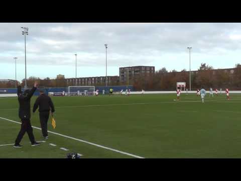 27 nov 2016 UVV 1 - Hoograven 1 com 6-1 Doelpunt Carlo, assist Jonas (1-0)