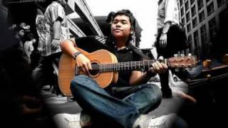 Sungai Lui AIZAT(lyric on screen)