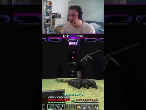 This is how I defeated the Ender dragon in Minecraft !! #minecraft #twitchaffiliate #stream #gaming