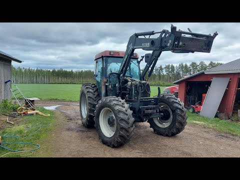 Pieninä palasina ja pesua Case IH mx100C osa1