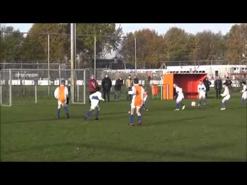 20111126 DVO'60 E2-MOC'17 E4 Kampioenswedstrijd najaar 1e helft