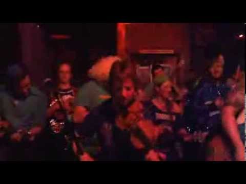 The Streakin' Healys - Irish Rover live on St. Patrick's Day at Katie O'Brien's [Official]