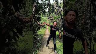 Download lagu Kok balik ngejar #comedy #gudanghiburan #funny #hiburansegar #ngakak #lucu #prank mp3