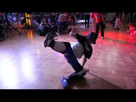 отбор 10-13 bboy Zelscoot vs Rocky - брейкданс, SPRING WARS 2022