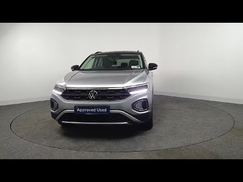 Volkswagen T-Roc LIFE | 2.0 Diesal Engine | Huge S - Image 2