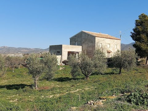 Country house in Sorbas . Almeria. Price 153000