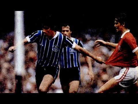 Internacional 2 x 0 Grêmio - Inter Campeão Gaúcho de 1982