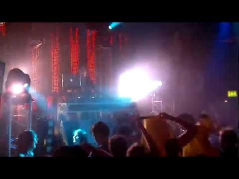 Dada Life 2012 -- Tom Lavin droppin' Sander van Doorn - Chasin' HD 720p