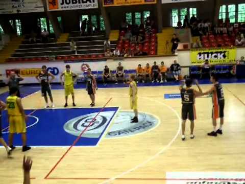 MP U 16  Półfinał   KORMORAN Sieraków   MEDAGRO Komorów 027