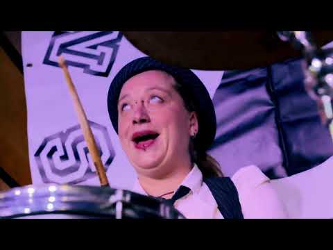 Bierhochzeit - Nobelschrott